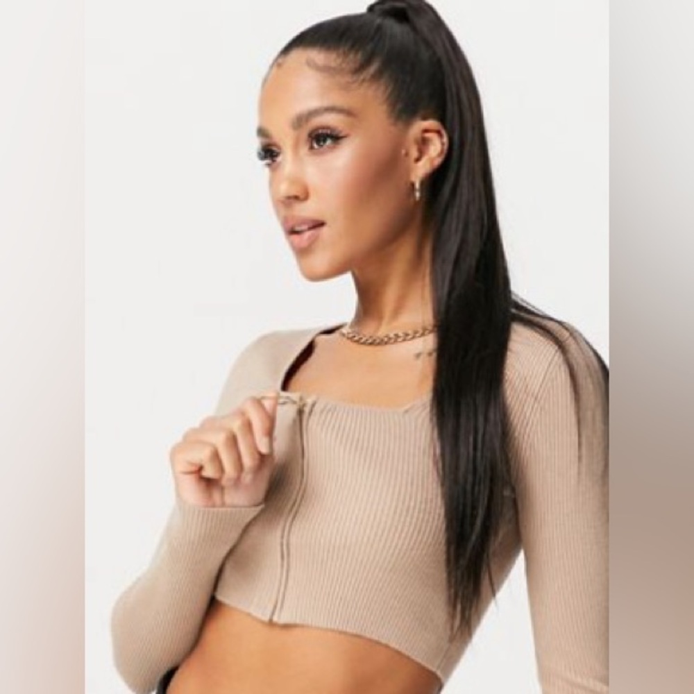 Size 6 4th @ Reckless Knit Crop Top with zipper front in camel color